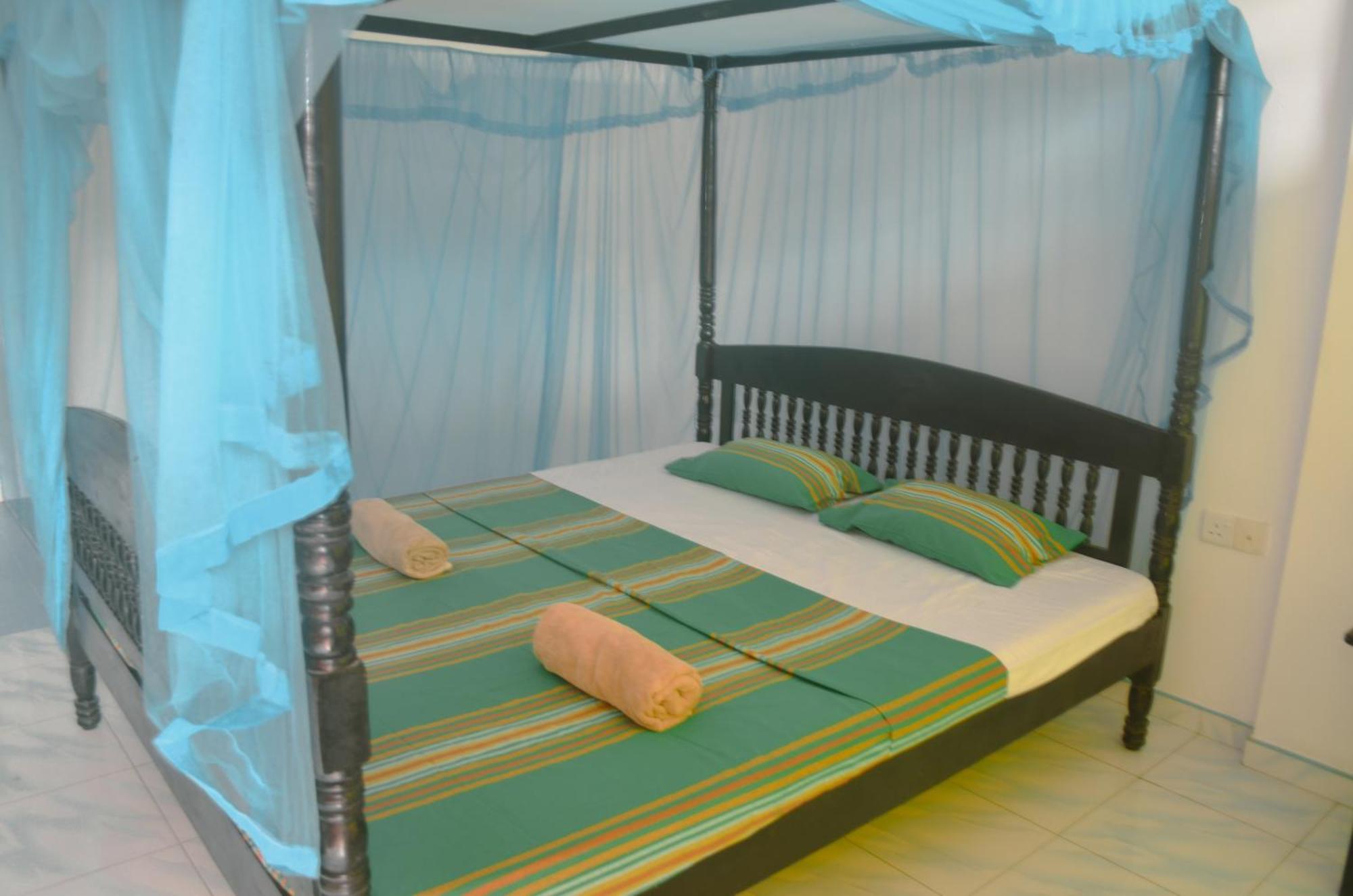 Glow Accommadation 坦加拉 外观 照片